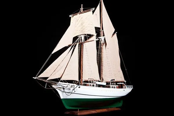 MAQUETTE BATEAU ÉCOLE ÉTOILE